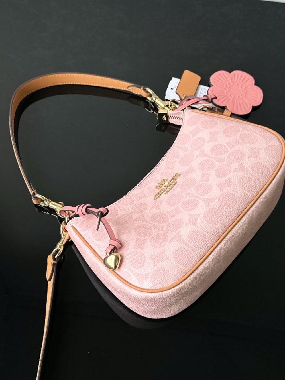 🌸Coach Pink Signature Shoulder Bag With Tea Rose Charm Crossbody Strap - Picture 4 of 10